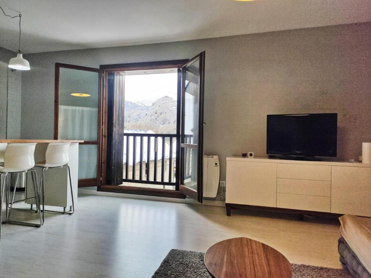 Apartamento Casa Pueyo El Pueyo de Jaca Luaran gambar
